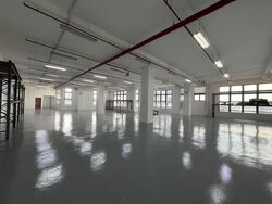 Csi Distribution Centre (D19), Warehouse #630273711